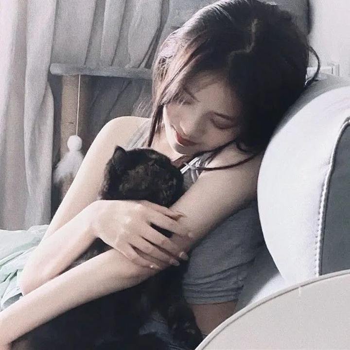 商女云洛溪